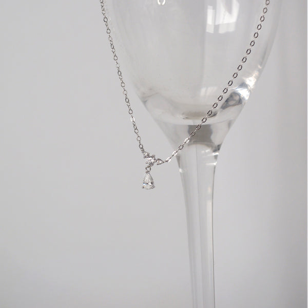 Joely Waterdrop Necklace