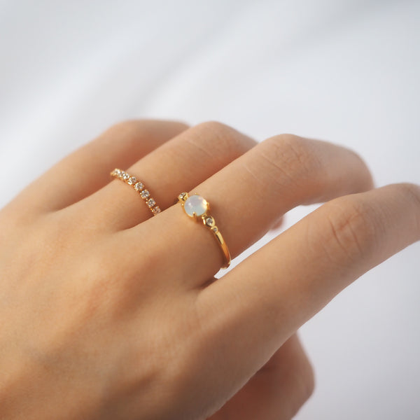 Maika Moonstone Ring