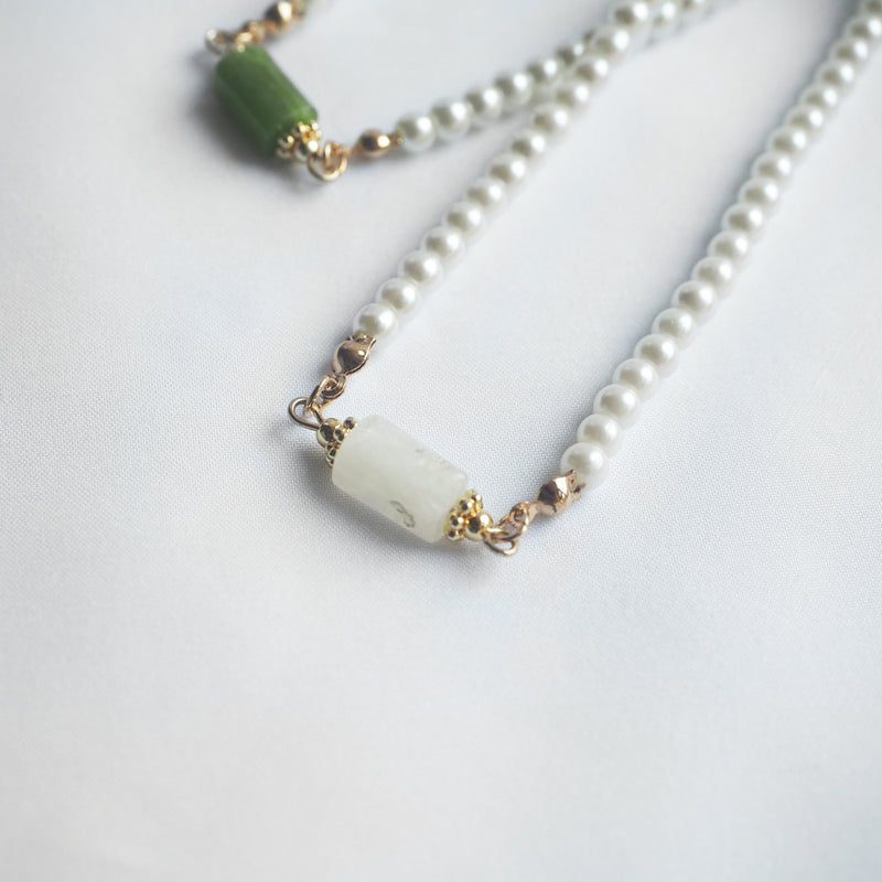 Elisa Pearls Crystal Necklace