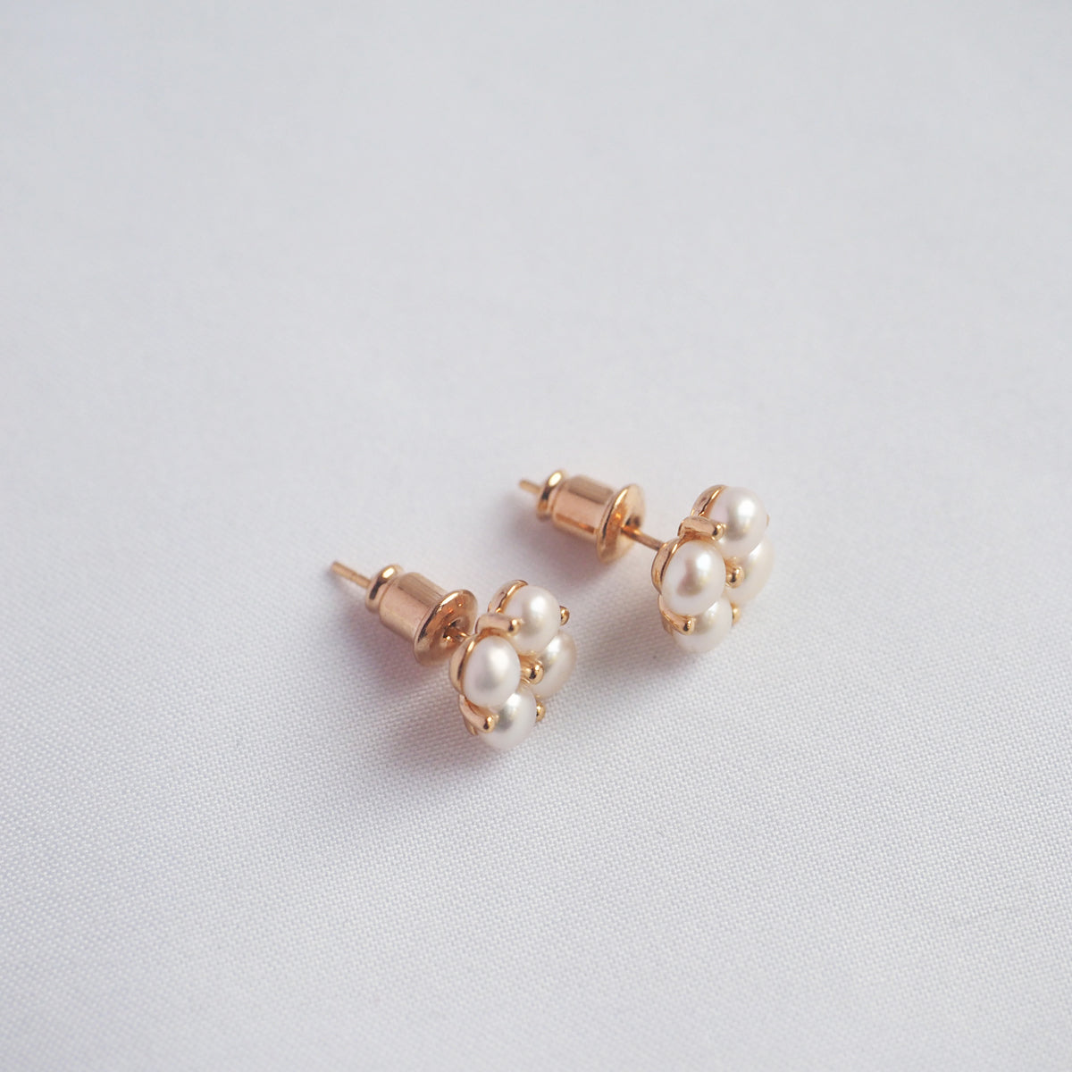 Chattie Pearls Earrings