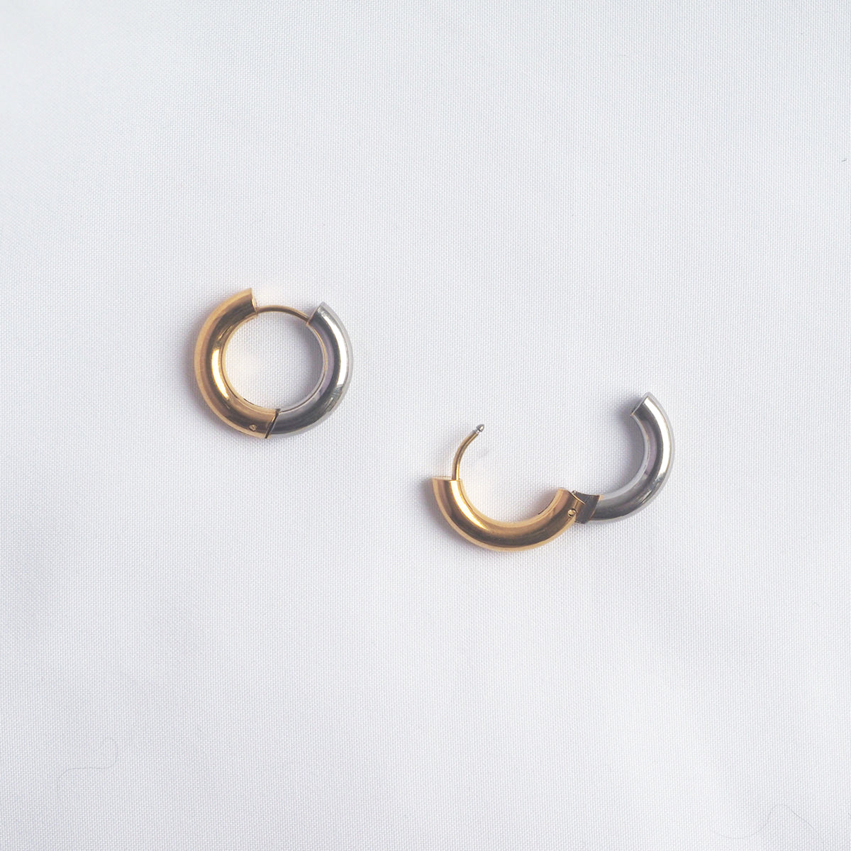 Carola 2-Tone Hoop Earrings