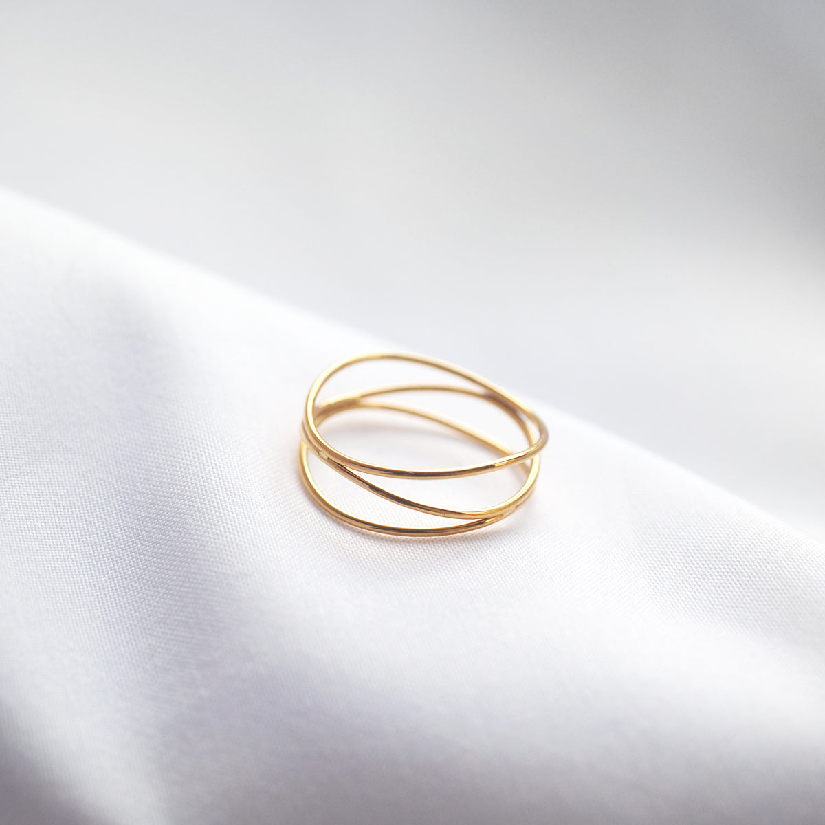 Bette Line Ring