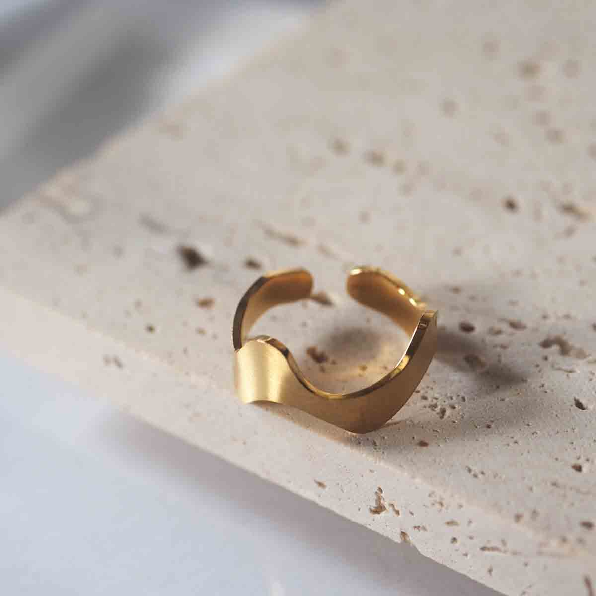 Embery Riddle Ring Ember Ring