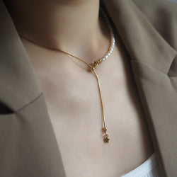 Emy Star Drop Necklace