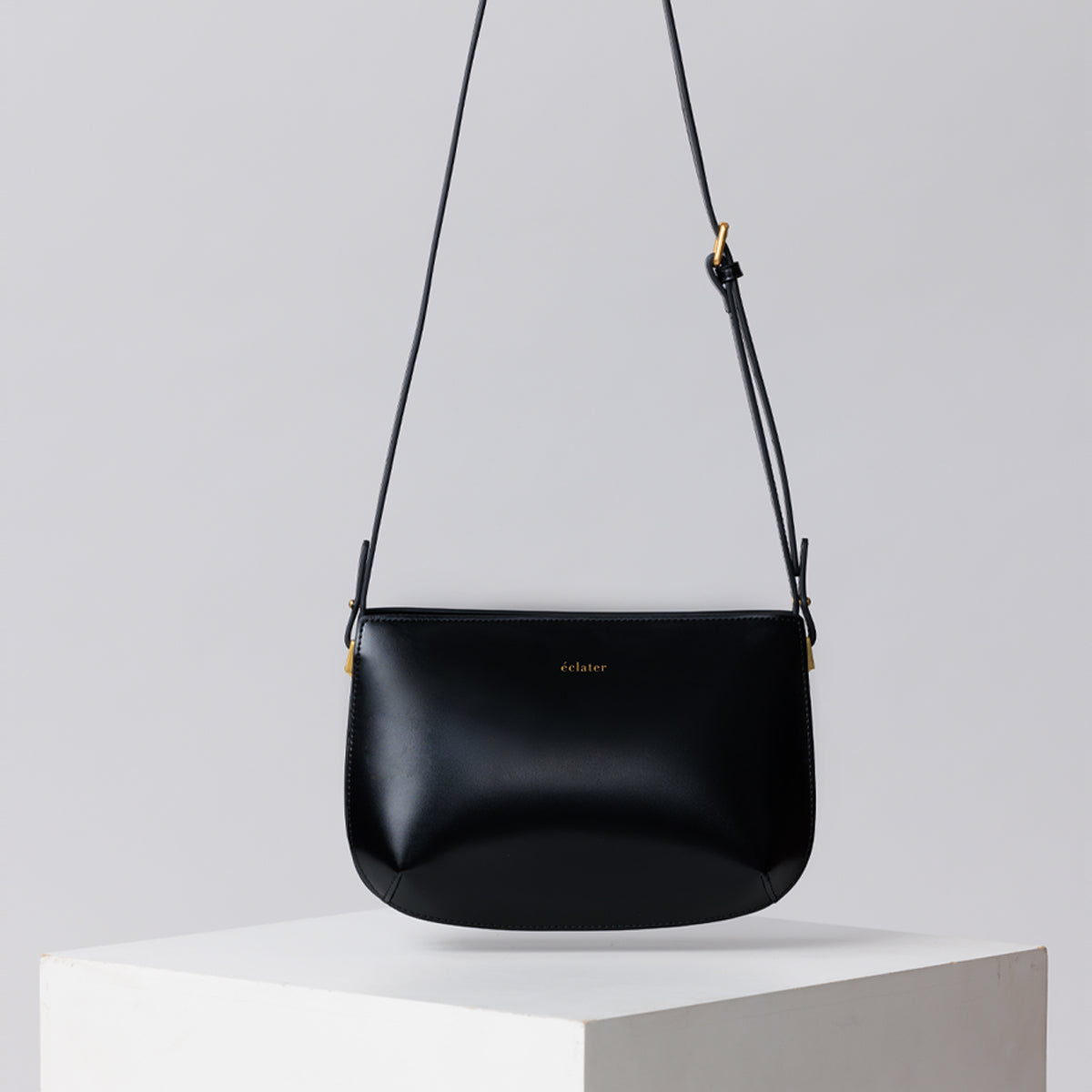 Lea Leather Shoulder Bag - Black