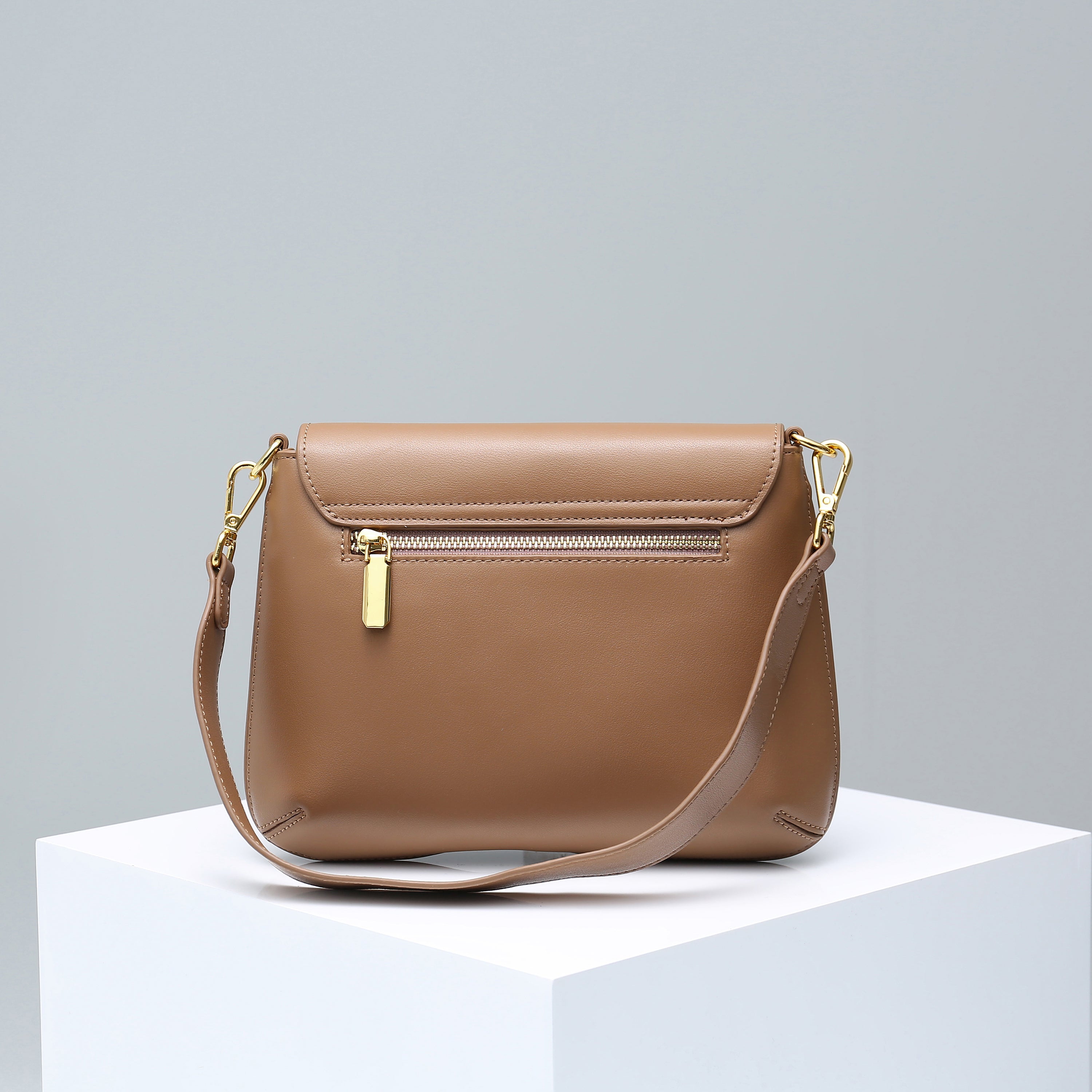 Mila Leather Shoulder Bag - Khaki