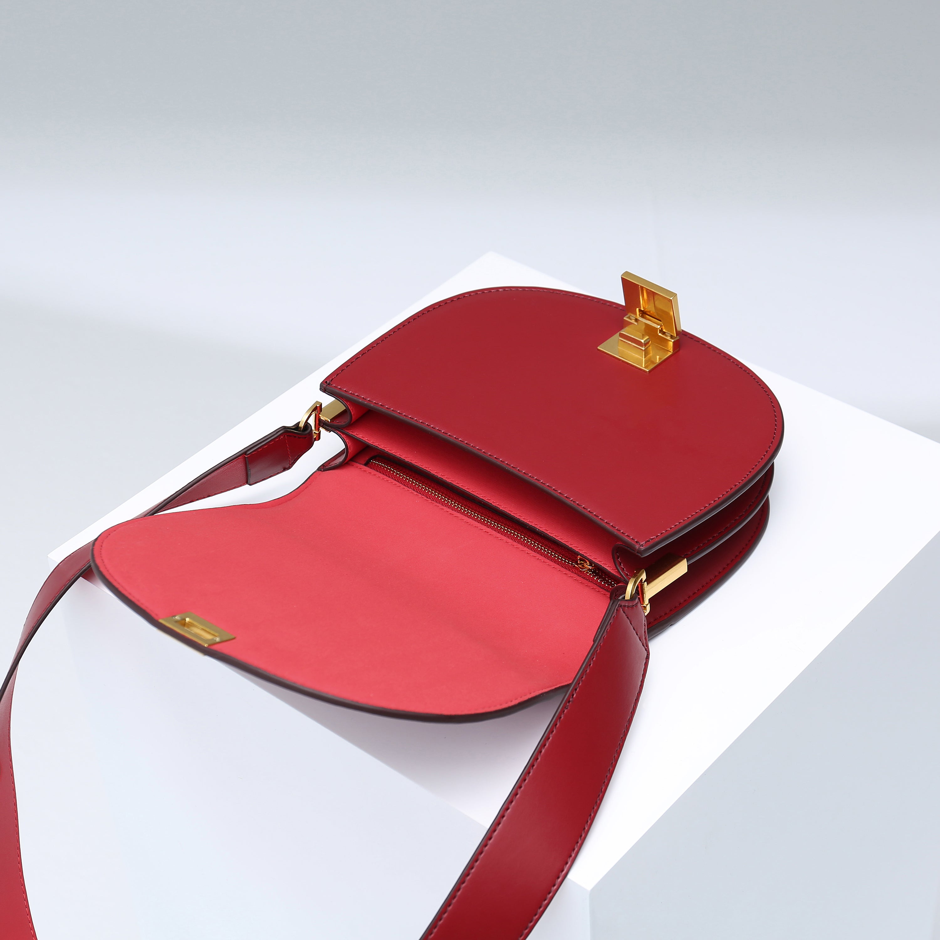 Lola Besace Bag - Red