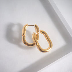 Avery Bold Hoop Earrings