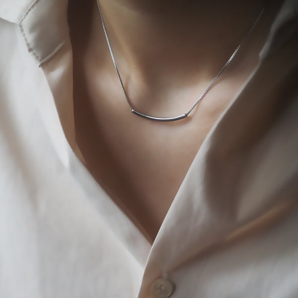 Alizee Bar Necklace